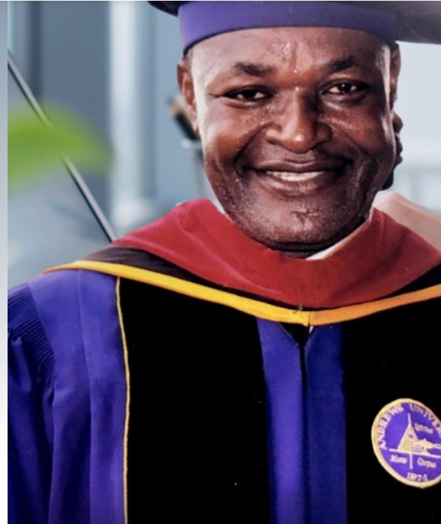 Pasteur (Dr) Paul Ikouba